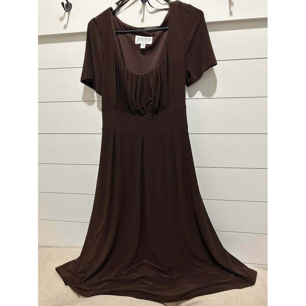 Julian Taylor Brown Empire Waist Pleated Midi Dress Womens Size 14 Short Sleeve